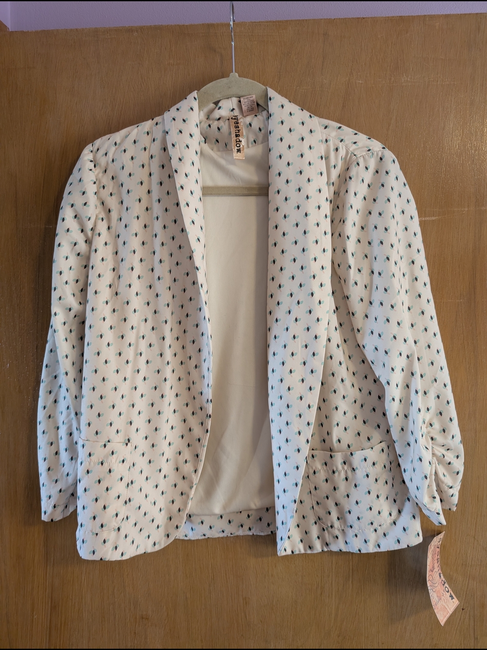 Eyeshadow Cream Blazer with Teal Dot Pattern